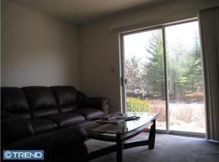 24 Mimosa Ct, Lawrenceville, NJ 08648