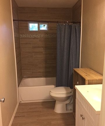4th image of 236 Emporia Blvd