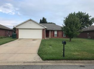 4620 Hawkins Dr, Conway, AR 72034