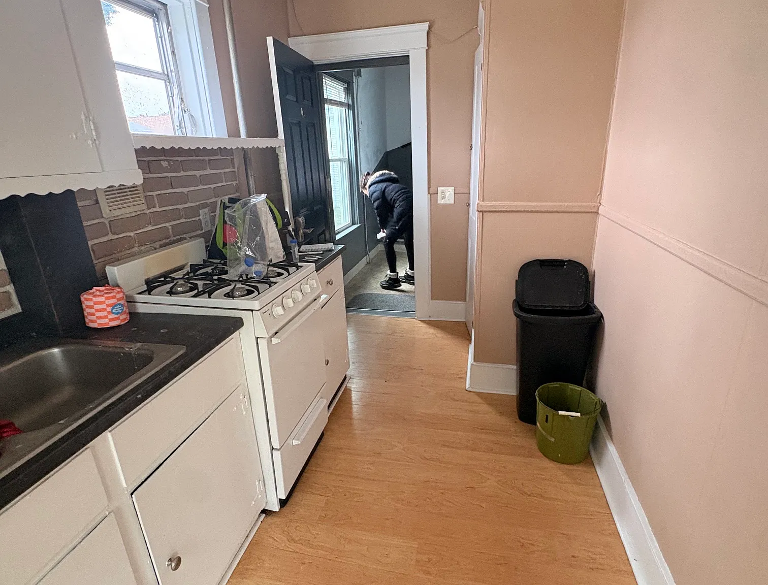 44 John St — Photo 3