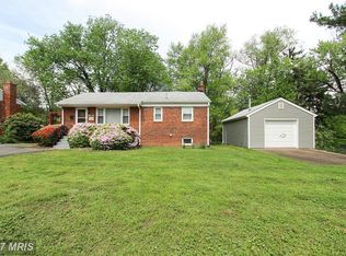 2016 Dexter Dr, Falls Church, VA 22043