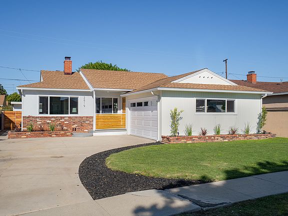 2nd image of 2819 W 168th St