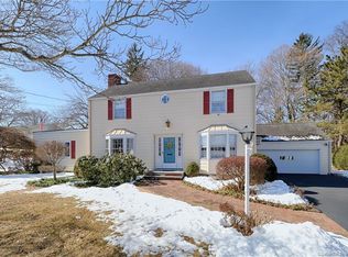 63 Lockwood Rd, Fairfield, CT 06825