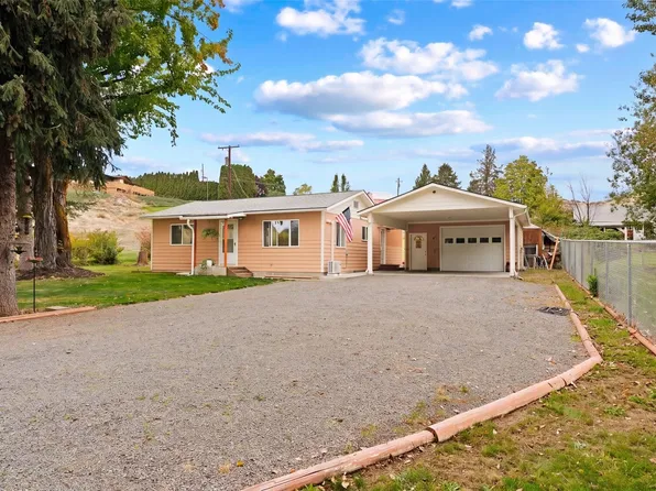 381 Selah Naches Road, Selah, WA 98942