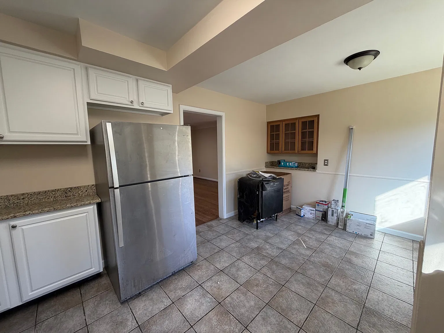 4 bed, 1514 sqft, $2,350 — Photo 3