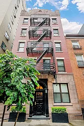 208 West 20th Street in Chelsea
