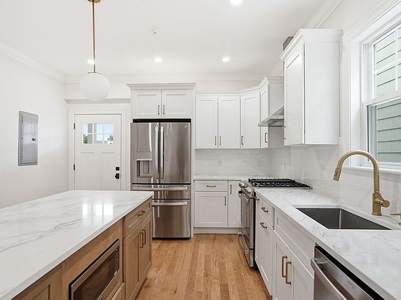 2nd image of 13 Langmaid Ave #3