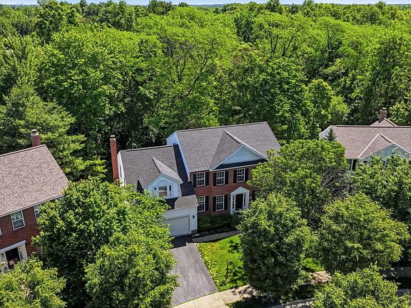 3rd image of 452 Sunridge Dr