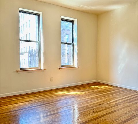 5th image of 36-15 168th St Floor 3