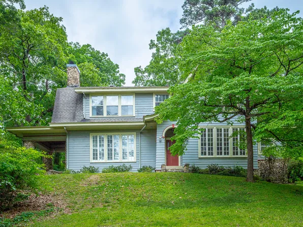 105 Woodlawn Dr, Chattanooga, TN 37411