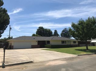 5524 E Ashcroft Ave, Fresno, CA 93727