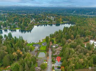 25927 210th Ave SE, Maple Valley, WA 98038