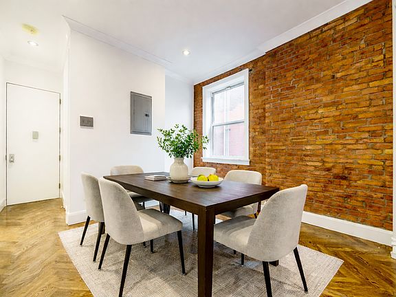 3rd image of 5 Jones St APT 14
