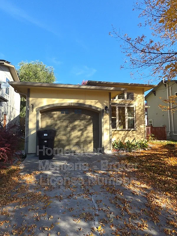 4 bed, 2.0 bath, 2000 sqft, $2,595 — Photo 2