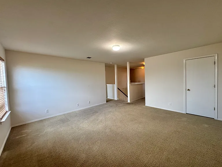 17307 Wayland Run — Photo 10
