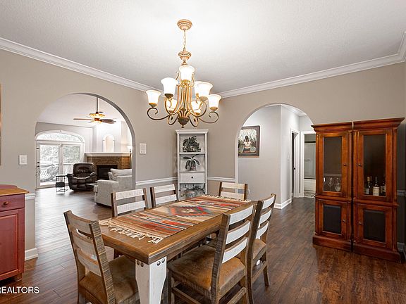 5th image of 3744 Whitworth Dr