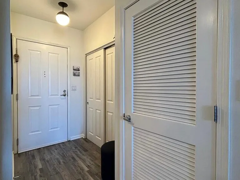 828 W Grace St #1307 — Photo 3