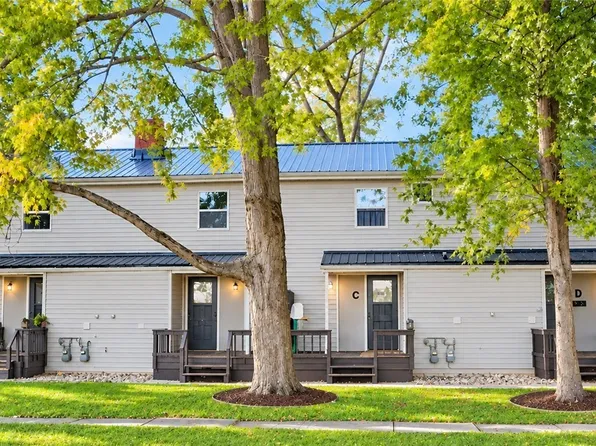 9538 Community Rd, Windham, OH 44288