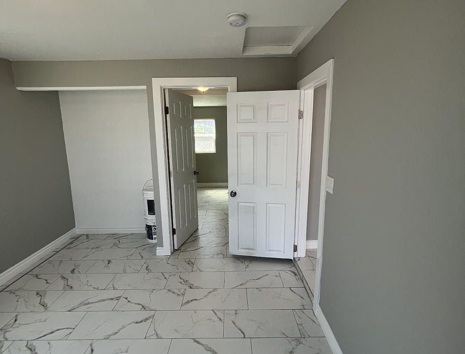 1st image of 1127 N 5th St #B
