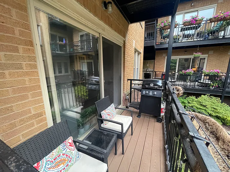 4718 N Beacon St #1W — Photo 9