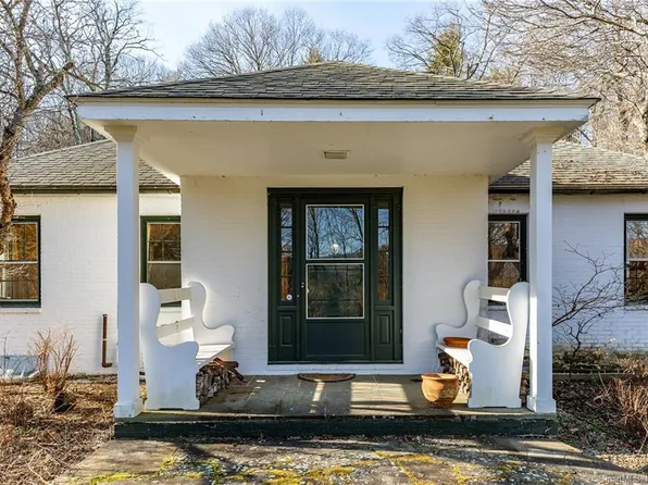 63 Main Street, Salisbury, CT 06068