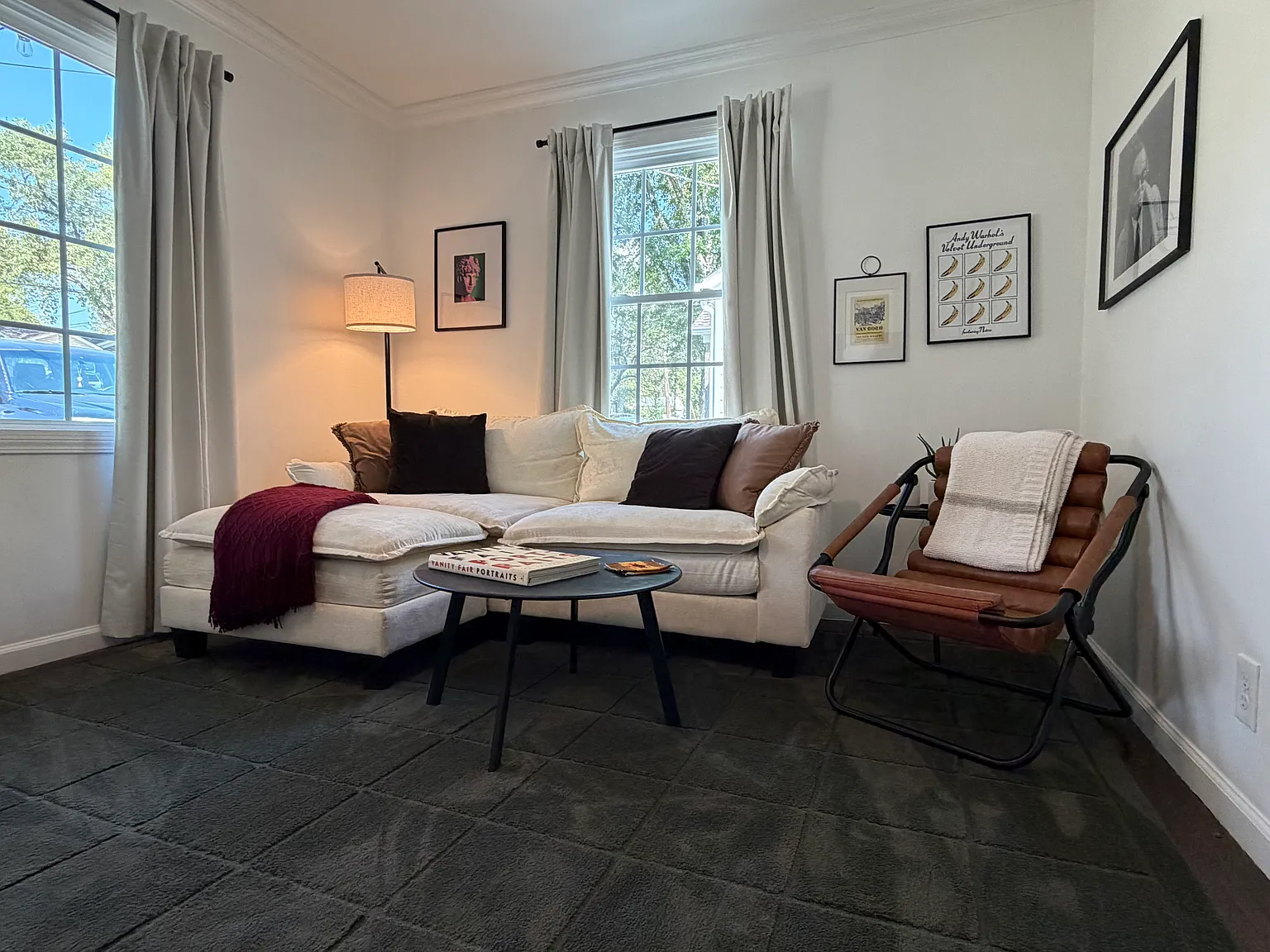 2 bed, 704 sqft, $2,390 — Photo 2