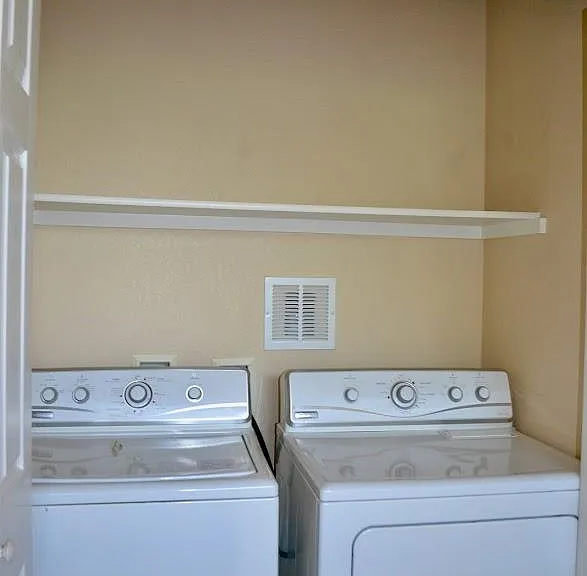 Washer/Dryer