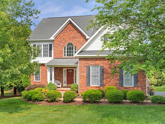 2nd image of 86 Willow Creek Dr