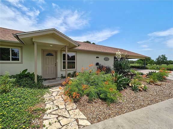 3rd image of 855 Jacoby Ln