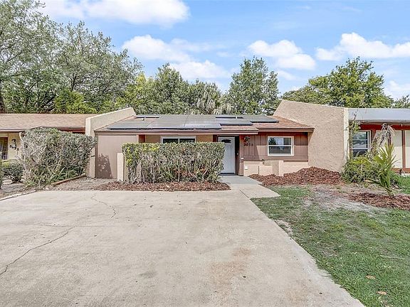 2nd image of 3016 Stonecastle Rd