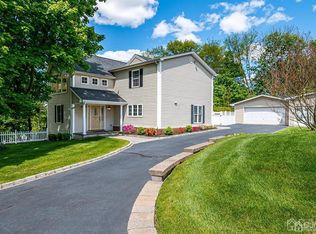 58 Elizabeth St, Sayreville, NJ 08872