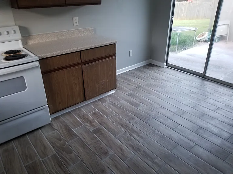 552 Timber Ridge Ct — Photo 11