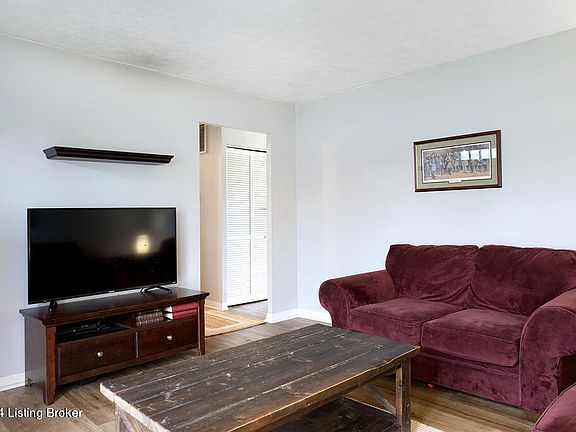 3rd image of 12203 Brightfield Dr