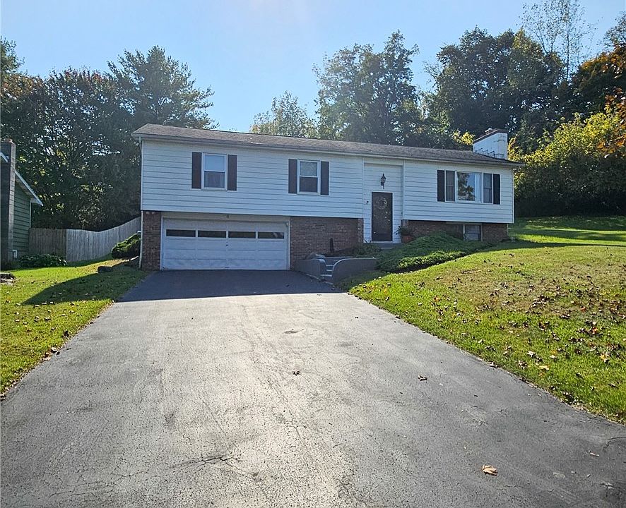 1st image of 6 Briggs Dr