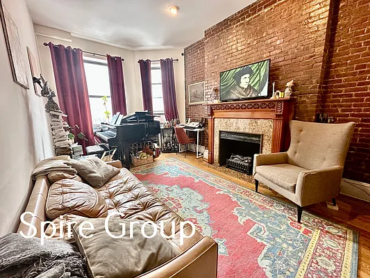 Rented by Spire Group | media 1