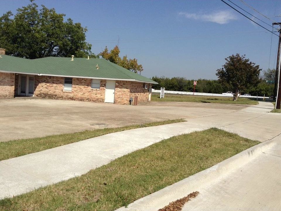 2nd image of 700 Us Highway 80 E