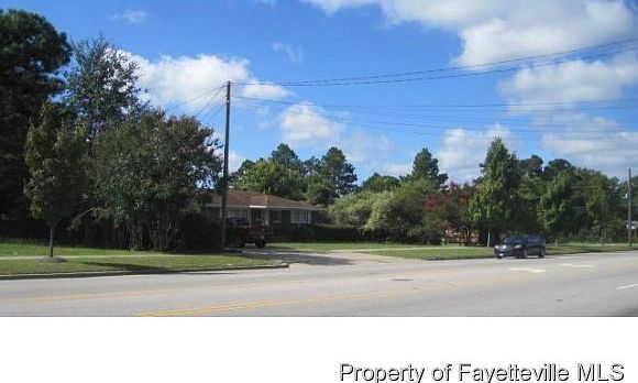 1st image of 3533 Village Dr