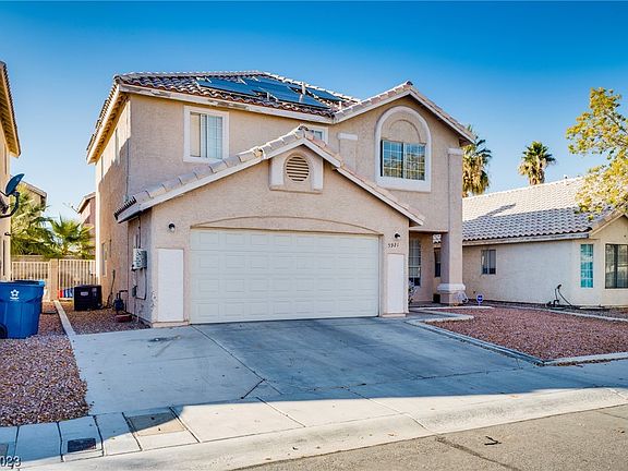 2nd image of 5921 Royal Castle Ln