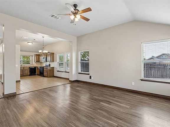 5th image of 2500 NW 185th St
