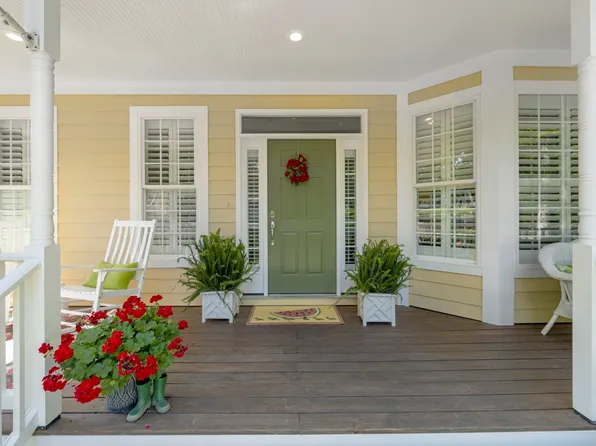 11 Begum Rd, Palmyra, VA 22963