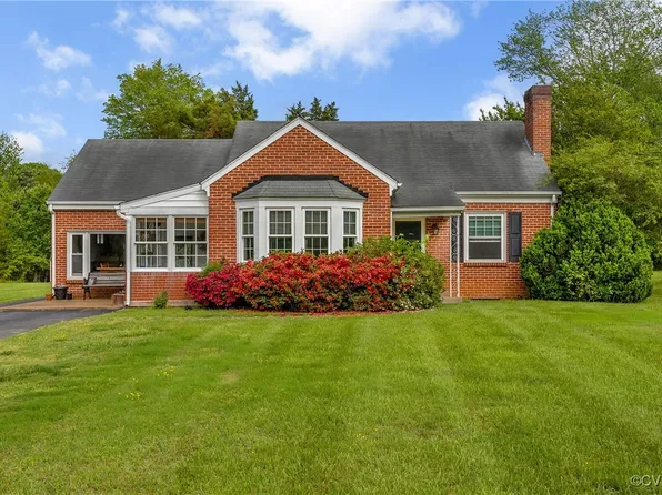 2876 River Rd W, Goochland, VA 23063