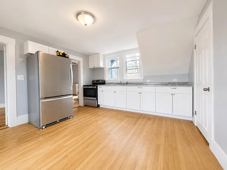 88 Western Ave #2 — Photo 6