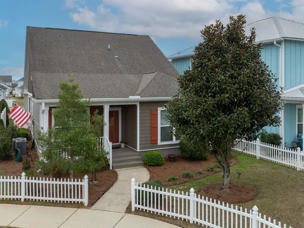 1141 Yellow Daisy Ln, Foley, AL 36535