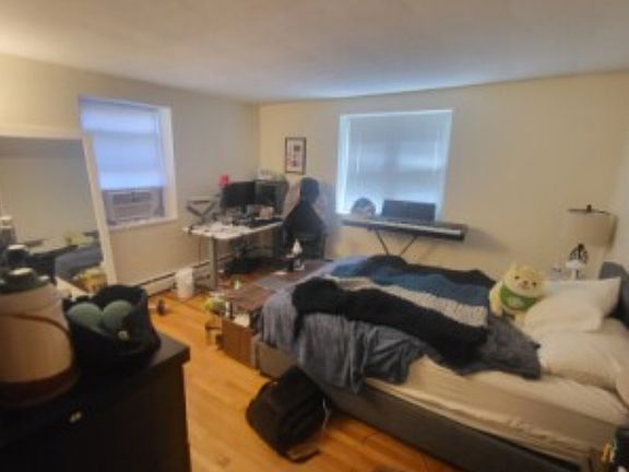 4th image of 110-115 Babcock St #28E