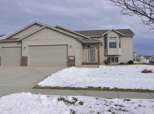 338 15th Ave E, West Fargo, ND 58078