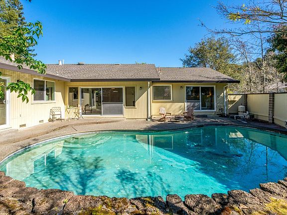 2nd image of 2625 Hidden Valley Drive