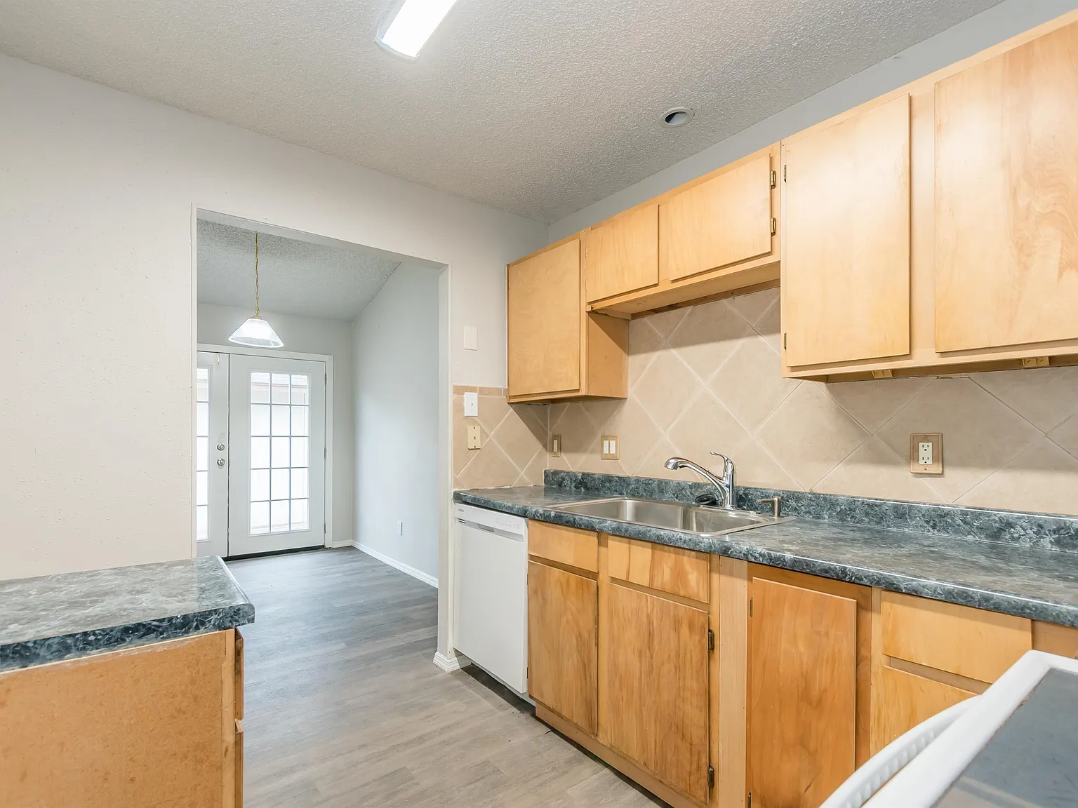 3518 Stoney Bluff Street - 1 — Photo 3