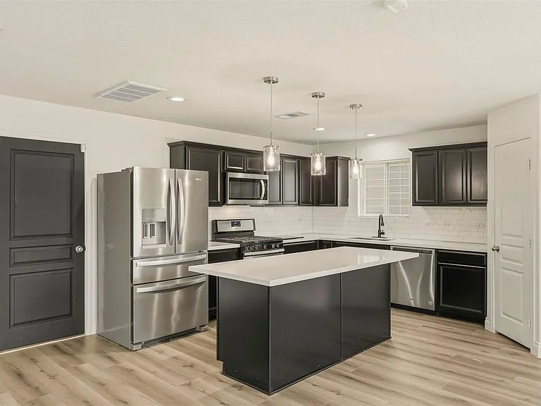6810 Cortenridge Ln — Photo 12