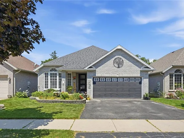 40 Maich Cres, Brantford, ON N3T 6P1