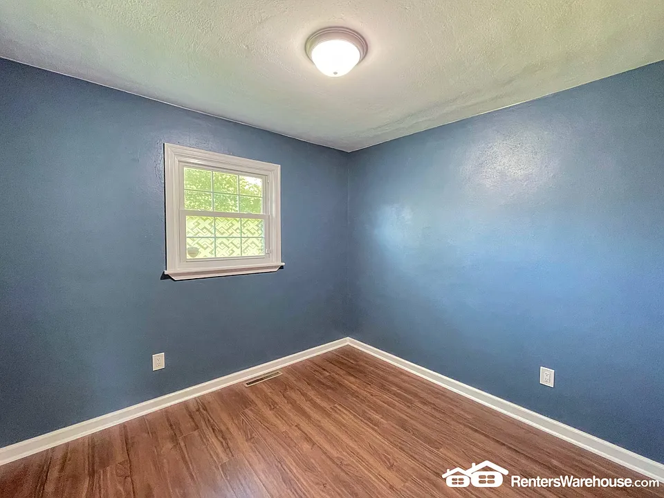 3308 Hornsea Rd